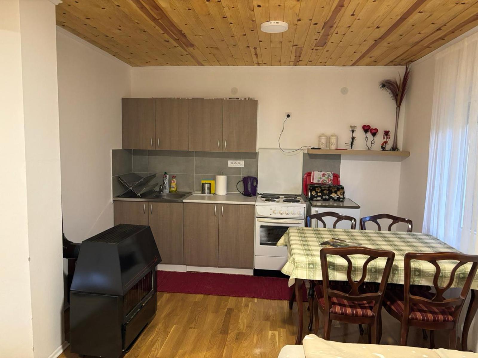 Ljubav Stara Zaovine Hotel Lazici Eksteriør billede
