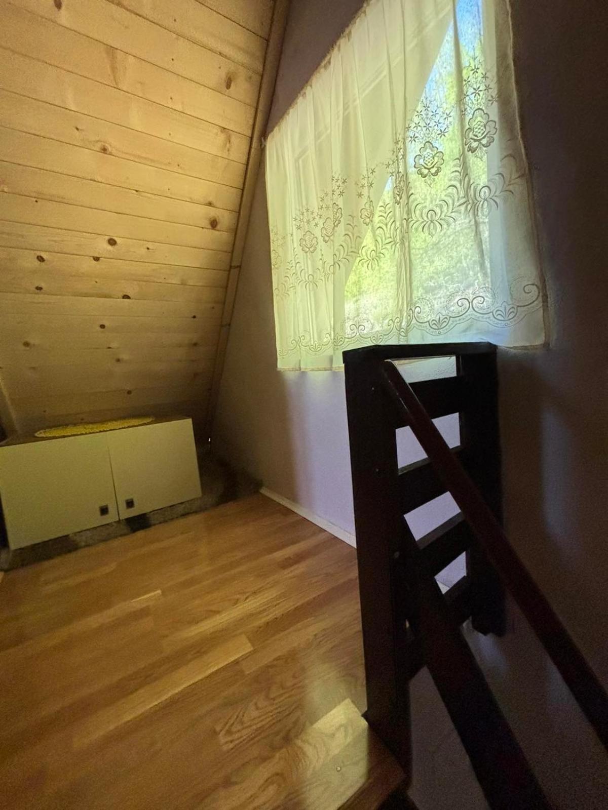 Ljubav Stara Zaovine Hotel Lazici Eksteriør billede