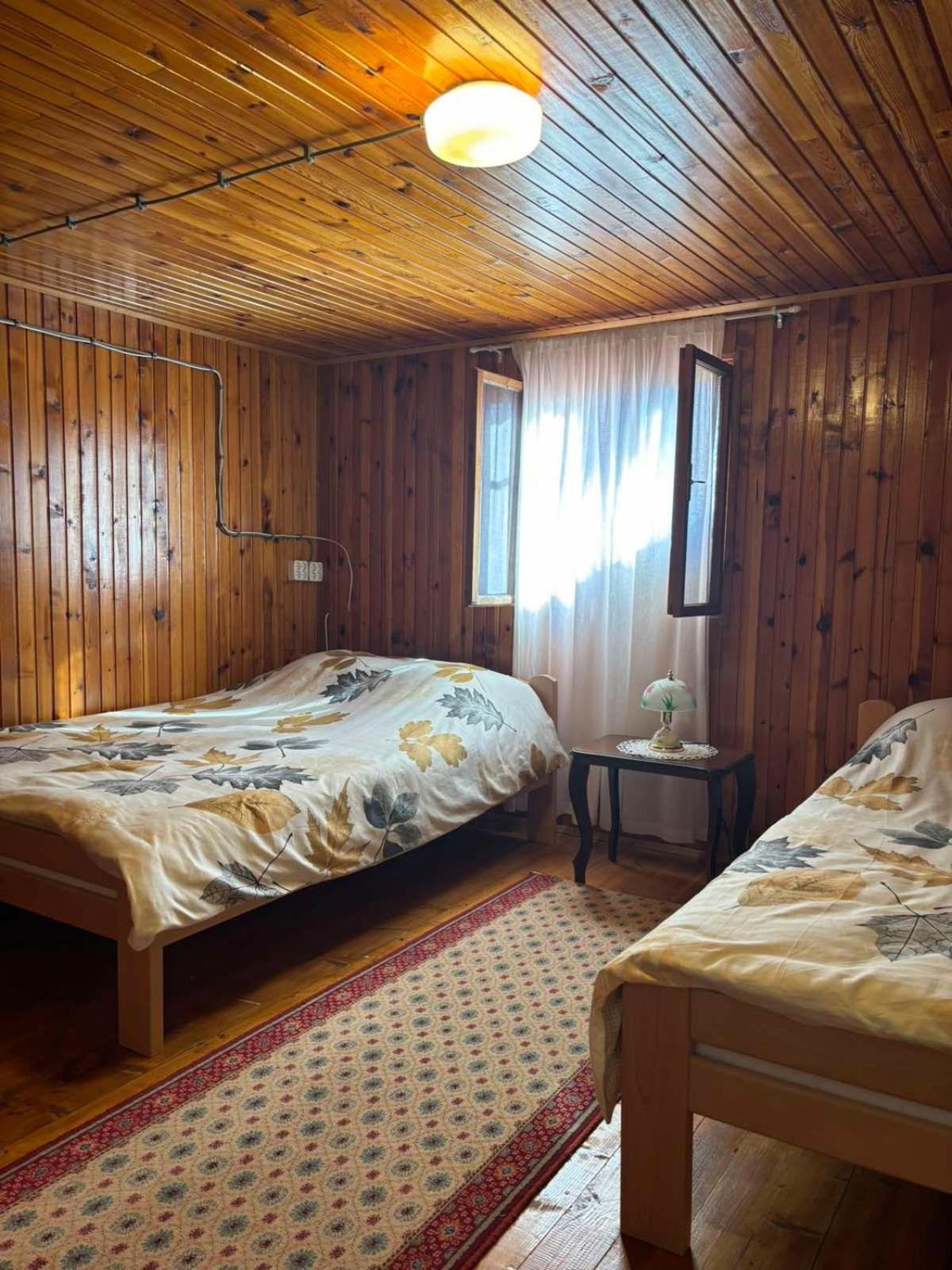 Ljubav Stara Zaovine Hotel Lazici Eksteriør billede